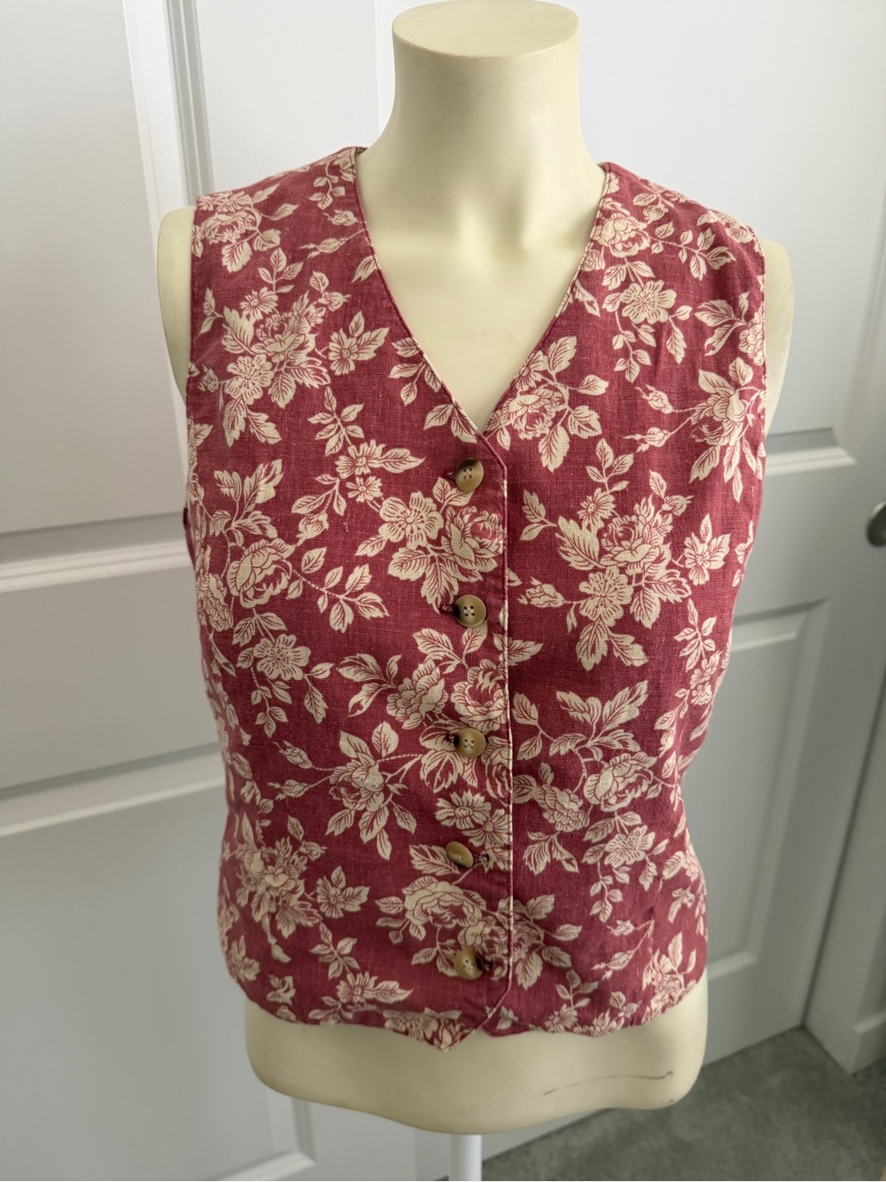 Vintage Talbots Floral Linen Blend Vest Red Ivory Size Petite Cottagecore 90s